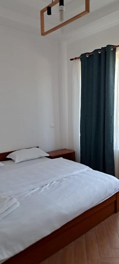 Comanesti  Casa Francesca 아파트 외부 사진